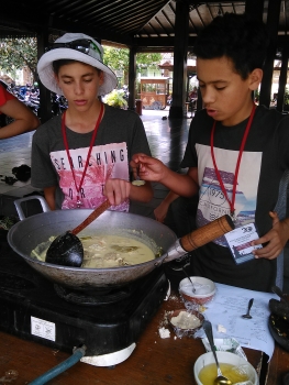 cooking_class_at_Tembi_Rumah_Budaya_-opor_ayam-[1]